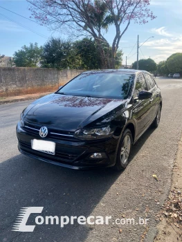 Volkswagen POLO 1.0 200 TSI Comfortline 4 portas