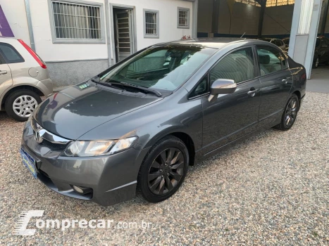 Honda Civic 1.8 16V 4P FLEX LXL SE 4 portas
