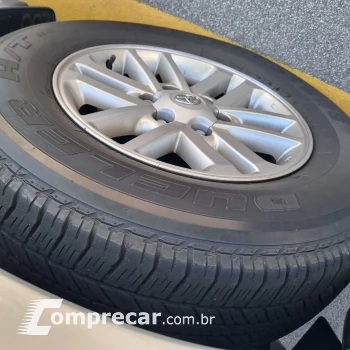 HILUX SW4 2.8 D-4d Turbo SRX 4X4