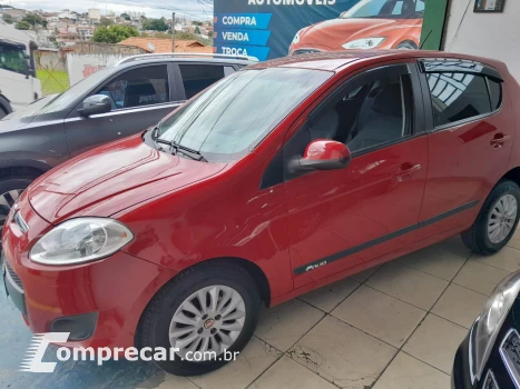 Fiat Palio Atractive 1.4 4 portas