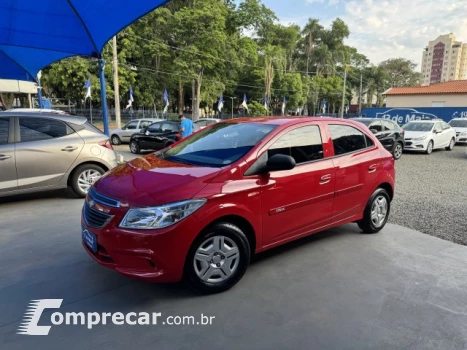 CHEVROLET ONIX - 1.0 MPFI LT 8V 4P MANUAL 4 portas