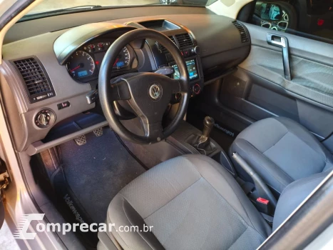 Polo Hatch 1.6 4P FLEX