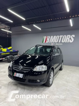 Volkswagen SpaceFox 1.6 4 portas