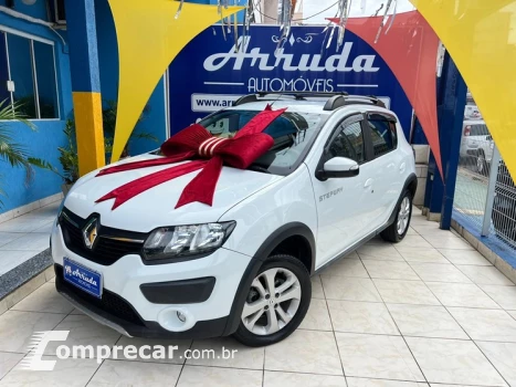 Renault SANDERO 4 portas