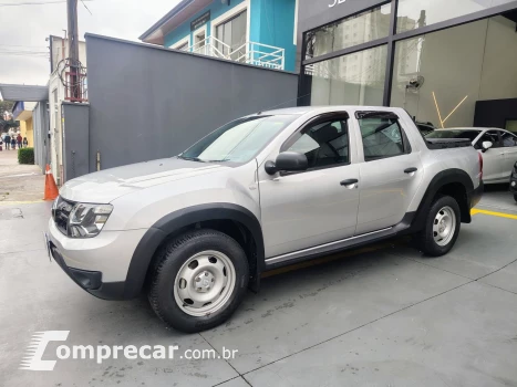 Renault DUSTER OROCH Expression 1.6 Flex 16V Mec 4 portas
