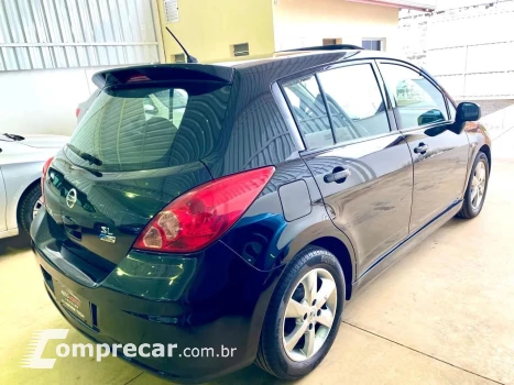 Nissan Tiida 1.8 SL