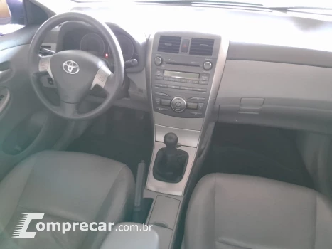 Toyota Corolla GLI 1.6 4 portas