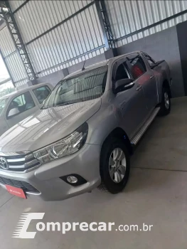 Toyota HILUX 2.7 SR 4X2 CD 16V 4 portas