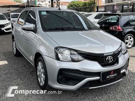 ETIOS 1.5 X PLUS 16V FLEX 4P AUTOMÁTICO