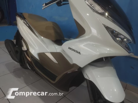 PCX DLX