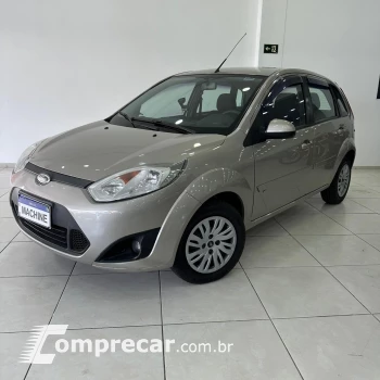 FORD FIESTA 1.6 MPI Class 8V 4 portas