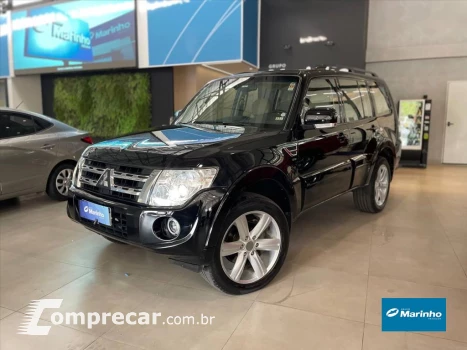 Mitsubishi PAJERO FULL 3.8 4X4 V6 24V GASOLINA 2P AUTOMÁTICO 4 portas