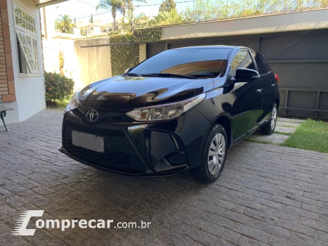 Toyota YARIS 1.5 16V XL AUTOMÁTICO 4 portas