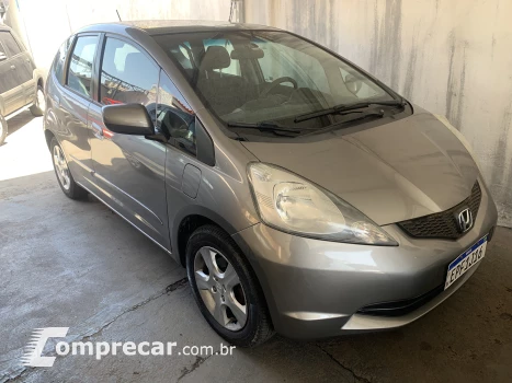 Honda FIT 1.4 LX 8V 4 portas