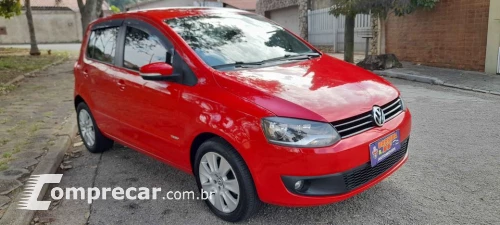 Volkswagen FOX 1.6 MI 8V 4 portas