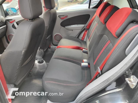 Fiat Palio SPORTING 1.6 Flex 16V 5p 4 portas