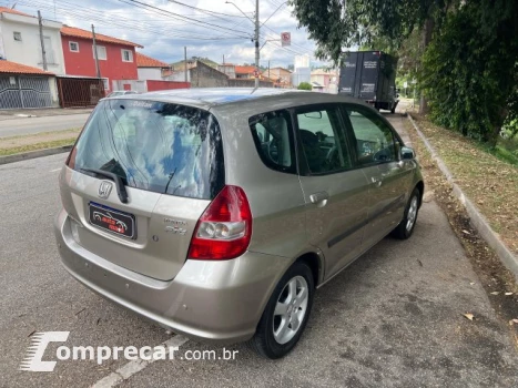 FIT - 1.4 LXL 8V 4P AUTOMÁTICO