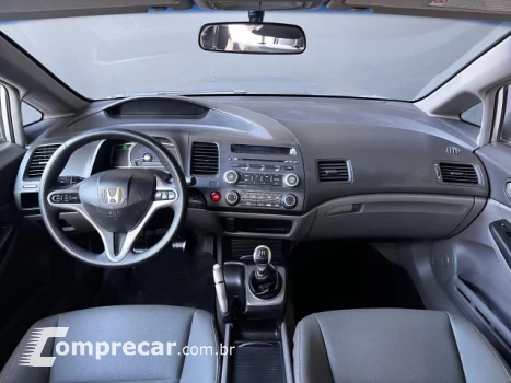 Honda CIVIC - 1.8 LXL 16V 4P MANUAL 4 portas