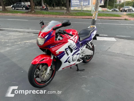 HONDA Cbr 600F