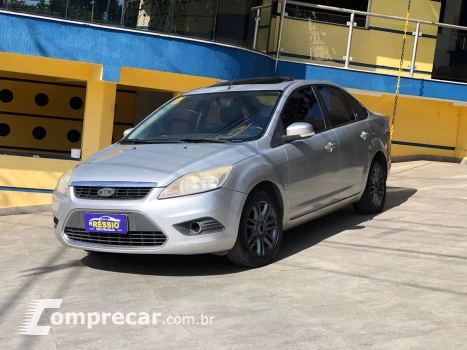 FOCUS 2.0 Ghia Sedan 16V