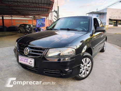 Volkswagen GOL 1.0 8V 4 portas