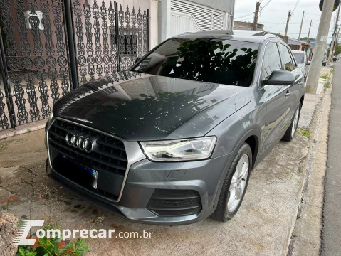 Audi Q3 2.0 TFSI Ambition Quattro S Tronic 4 portas