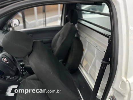 Fiat STRADA 1.4 MPI HARD WORKING CS 8V FLEX 2P MANUAL 2 portas