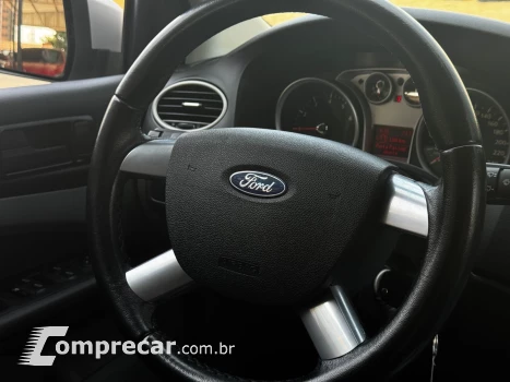 FOCUS 1.6 8V