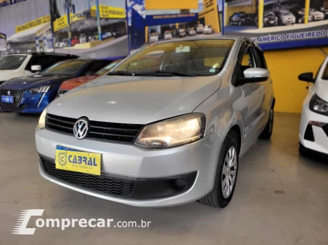 Volkswagen Fox 1.6 Mi I MOTION Total Flex 8V 5p 4 portas