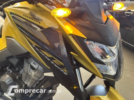 CB 300F Twister