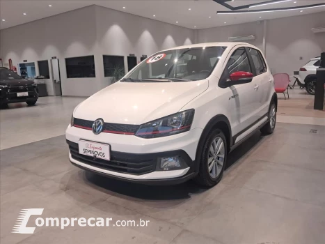 Volkswagen FOX 1.6 MSI PEPPER 16V FLEX 4P MANUAL 4 portas
