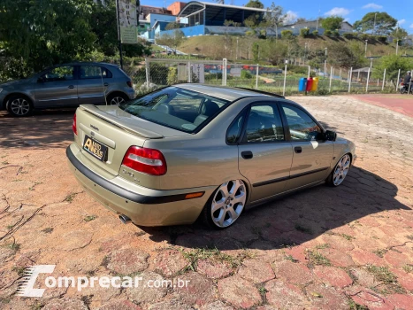 S40 2.0 T4 Turbo