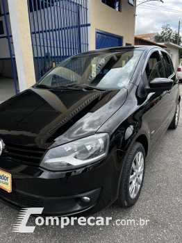Volkswagen FOX 1.0 MI 8V 4 portas