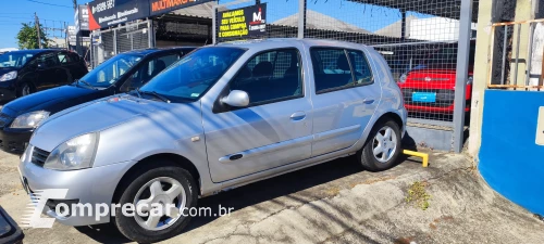 Renault CLIO 1.6 Privilège 16V 4 portas