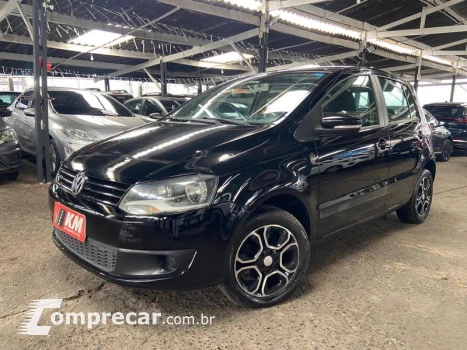 Volkswagen FOX SELEÇÃO 1.6 TOTAL FLEX 8V 5P. 5 portas