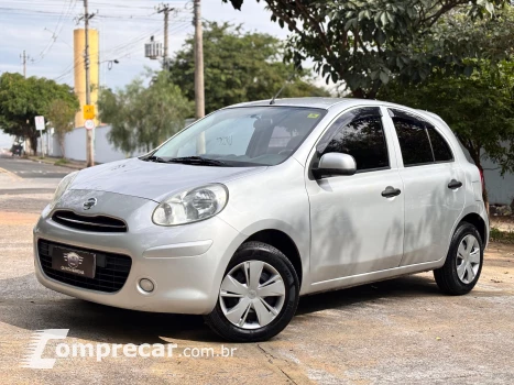 NISSAN March 1.0 16V (Flex) 4 portas