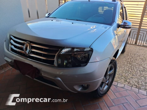 DUSTER 2.0 Tech Road 4X2 16V