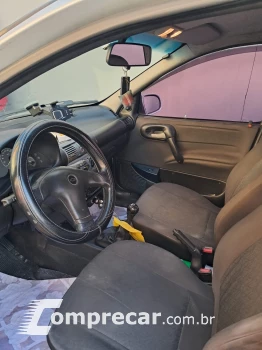 CORSA 1.0 MPFI Super Sedan 8V