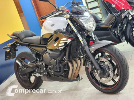 Yamaha XJ6 N ABS