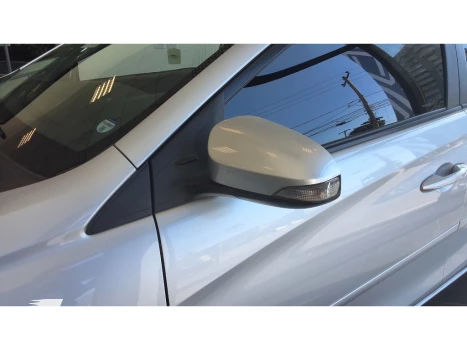 YARIS 1.5 16V FLEX SEDAN XL LIVE MULTIDRIVE