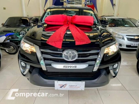 Toyota HILUX 2.7 SR 4X2 CD 16V 4 portas