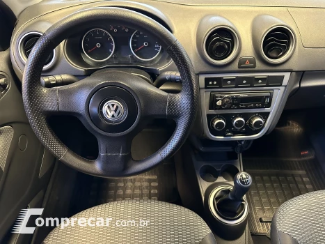 Volkswagen GOL 1.6 MI 8V G.V 4 portas