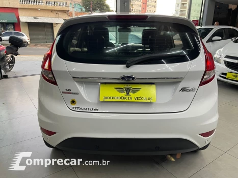 FIESTA 1.6 Titanium Hatch 16V