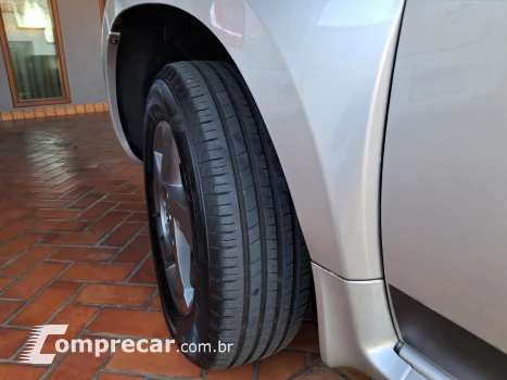 DUSTER 2.0 Tech Road 4X2 16V