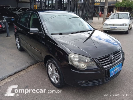 POLO SEDAN 1.6 MI Comfortline 8V