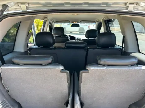 ZAFIRA 2.0 MPFI Elegance 8V