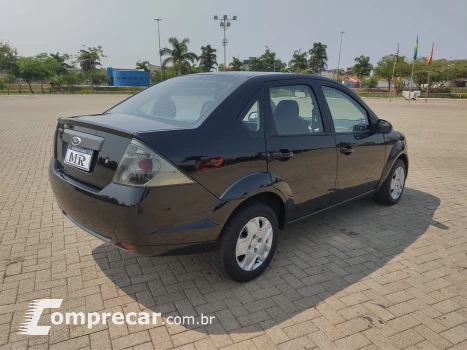 FIESTA 1.0 MPI Sedan 8V