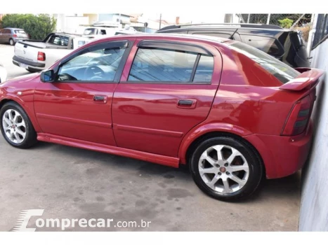 ASTRA HATCH - 2.0 MPFI SS 8V 4P MANUAL