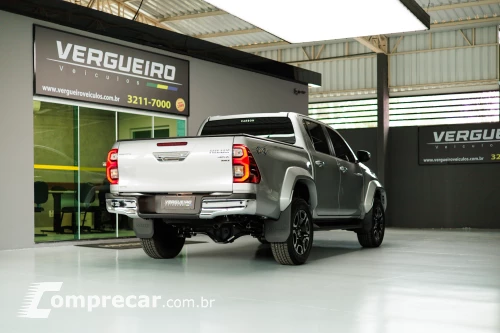 HILUX 2.8 D-4d Turbo CD SRX Plus 4X4