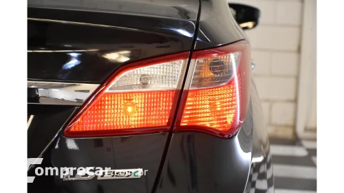 HB20S - 1.6 PREMIUM 16V 4P AUTOMÁTICO